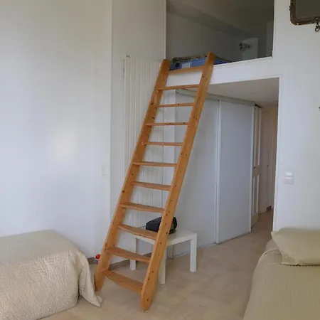 Apartment 3 Sea View Private Park And